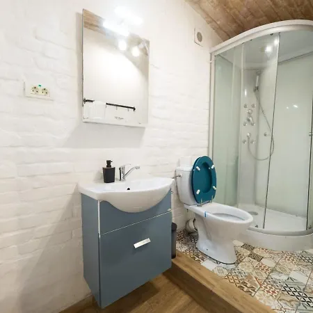 Riverside Apartmán *